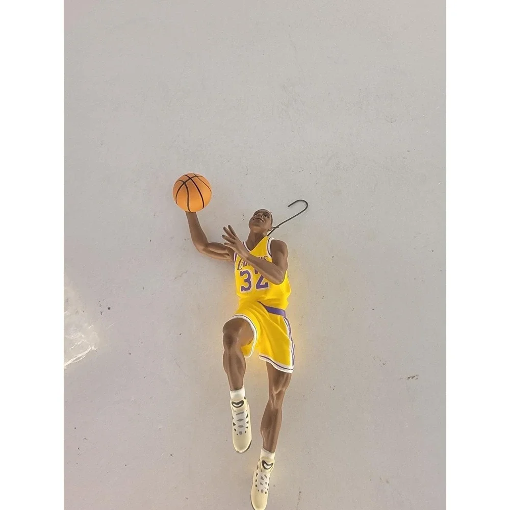 Hallmark Keepsake Magic Johnson Hoop Stars Ornament 1997 Lakers w/ Box